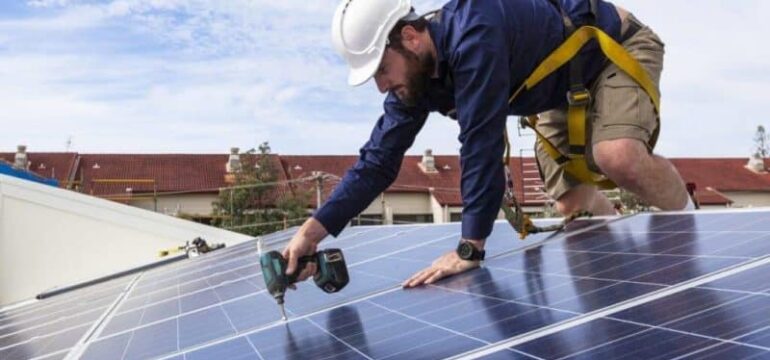 The Pros and Cons of Having Solar Panels Installed